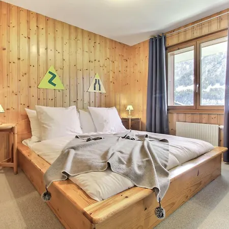 Spacious Terrasse, Luminous